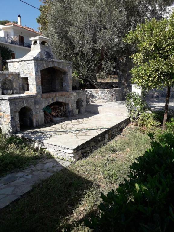 Christina Apartment Ágios Konstantínos Dış mekan fotoğraf
