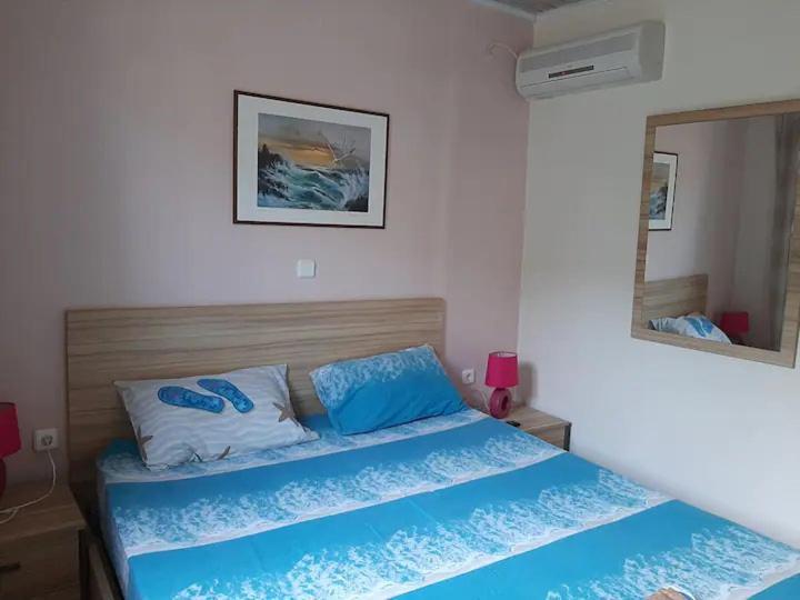 Christina Apartment Ágios Konstantínos Dış mekan fotoğraf